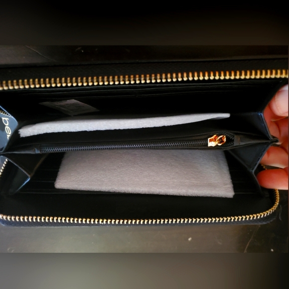 Bebe Wallet NWT - Picture 2 of 3